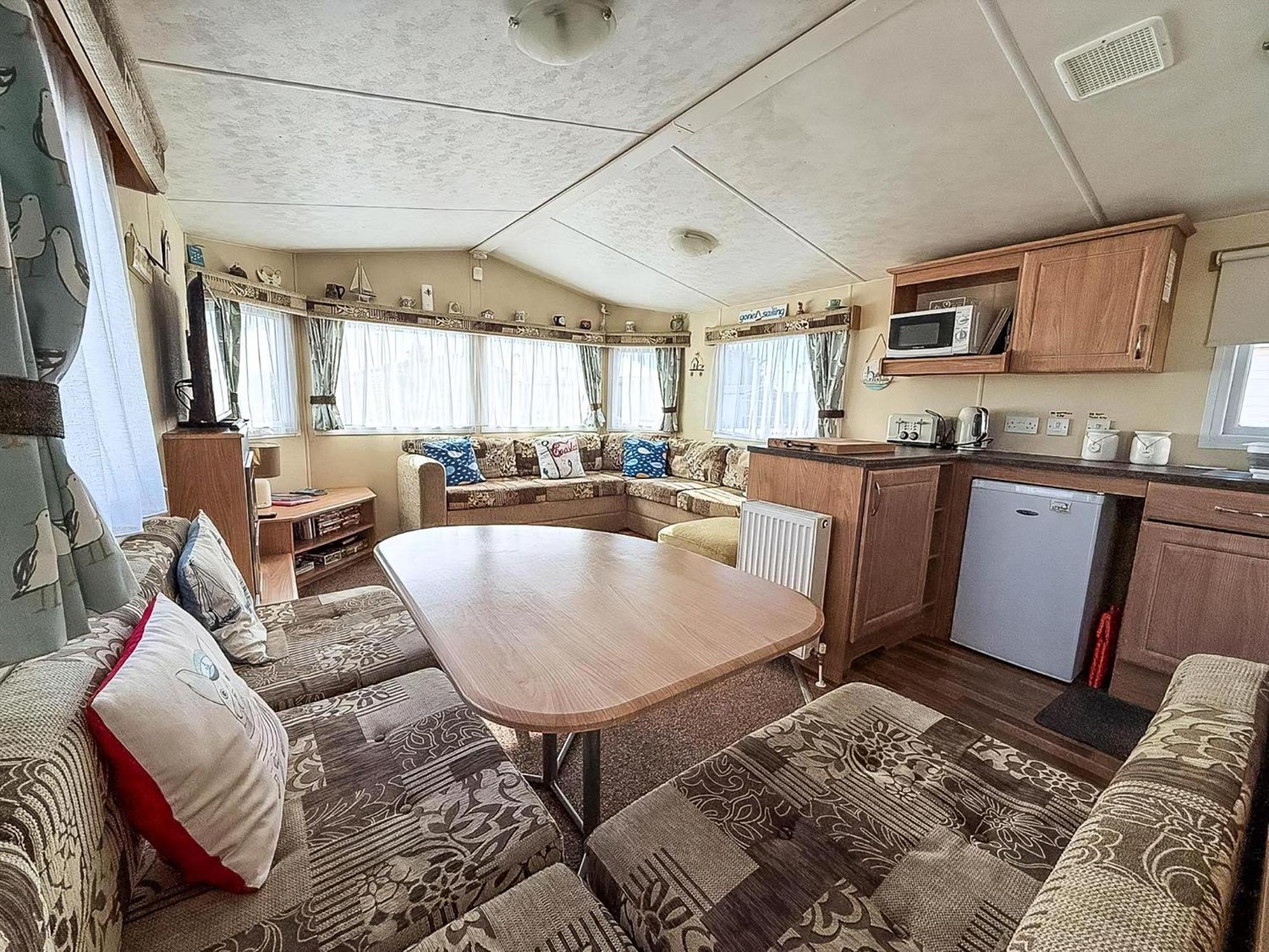 Caravan With Decking At Manor Park In Hunstanton, Sleeps 6 Ref 23045B Exterior foto