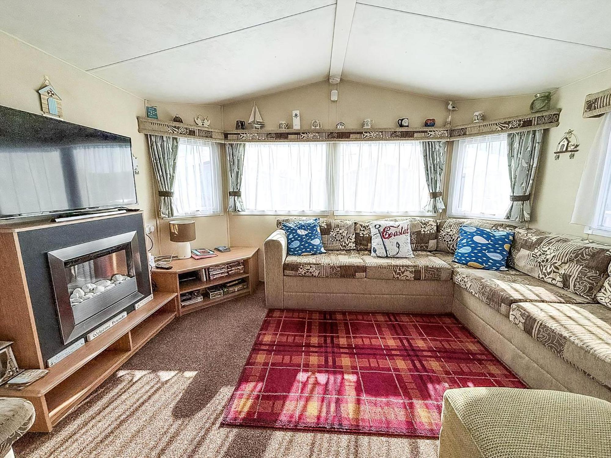 Caravan With Decking At Manor Park In Hunstanton, Sleeps 6 Ref 23045B Exterior foto
